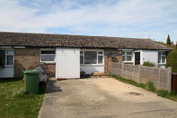 1 Bedroom Bungalow For Sale In Turners Green, Britwell Salome, Watlington, OX49