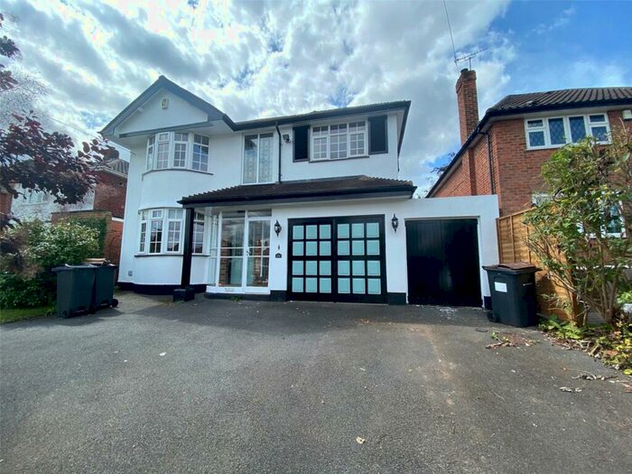 4 Bedroom Detached House To Rent In Maney Hill Road, Sutton Coldfield, West Midlands, B72