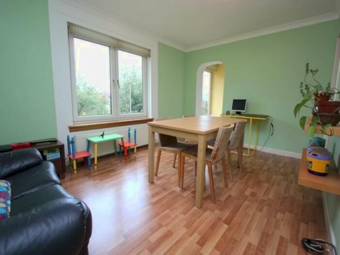 2 Bedroom Flat To Rent In Langton Road, Edinburgh, EH9