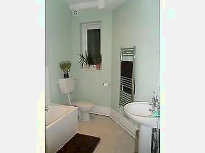 2 Bedroom Flat To Rent In Mulgrave Rd, Croydon, CR0