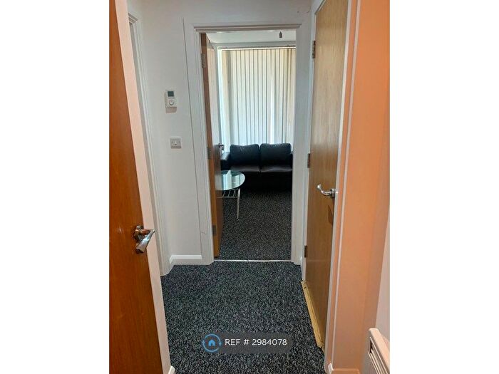 1 Bedroom Flat To Rent In Icon Building, Ilford, IG1