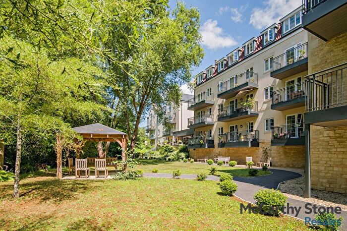 1 Bedroom Apartment For Sale In Lambrook Court, Gloucester Road, Larkhall, Bath, BA1