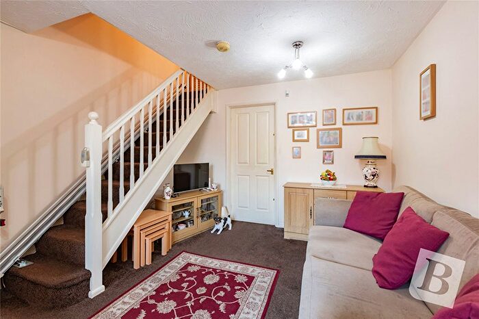 2 Bedroom Semi-Detached House For Sale In Waterside Close, Barking, IG11