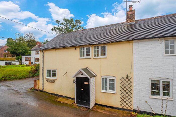 2 Bedroom Cottage For Sale In Ash Lane, Bearley, CV37