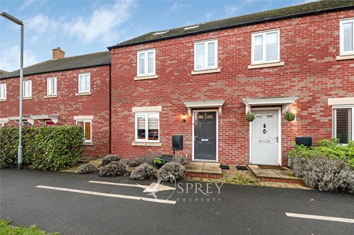 4 Bedroom Semi Detached House For Sale In Maresfield Road, Barleythorpe, Oakham, LE15