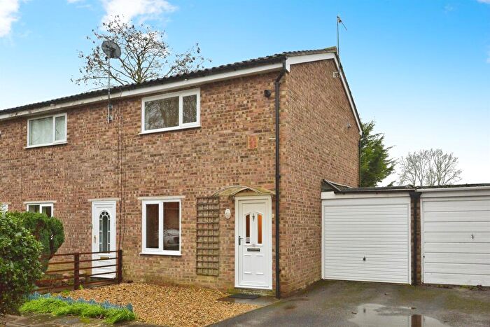 2 Bedroom End Of Terrace House For Sale In Henders, Stony Stratford, Milton Keynes, MK11