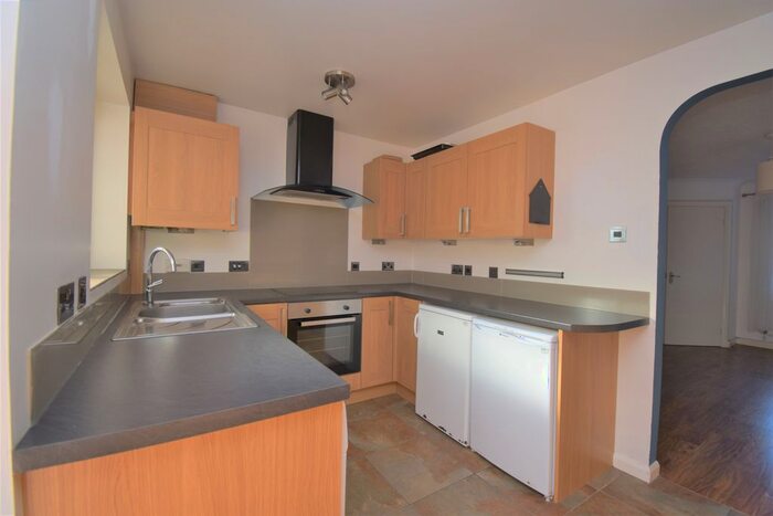 2 Bedroom End Of Terrace House To Rent In Britannia Gardens, Hedge End, Southampton, SO30
