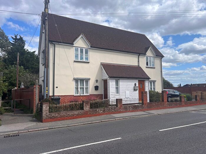 2 Bedroom Maisonette To Rent In Main Road, Chelmsford, CM1