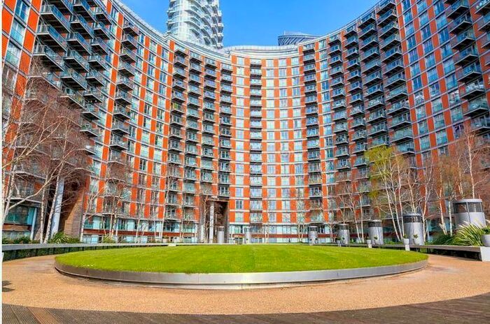 Studio To Rent In New Providence Wharf, Fairmount Avenue, Blackwall, Canary Wharf, London, E14