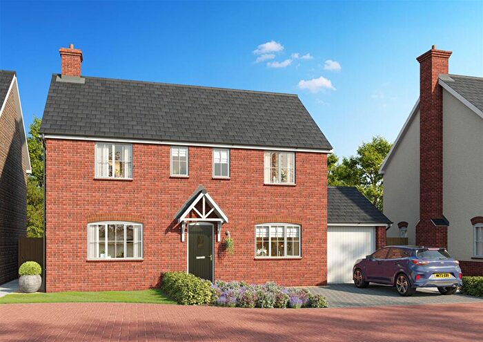 4 Bedroom Detached House For Sale In Old Dairy Way, Netherend, Lydney, GL15
