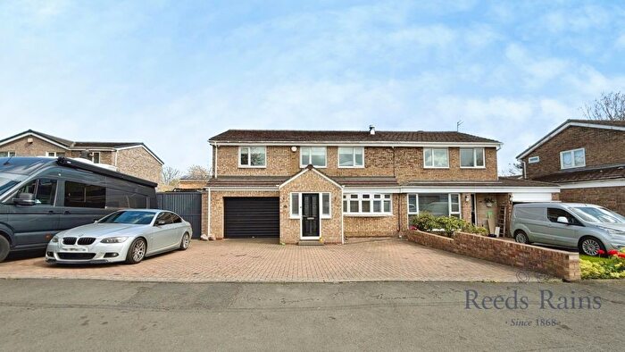 4 Bedroom Semi Detached House For Sale In Gloucester Close, Great Lumley, Chester Le Street, Durham, DH3