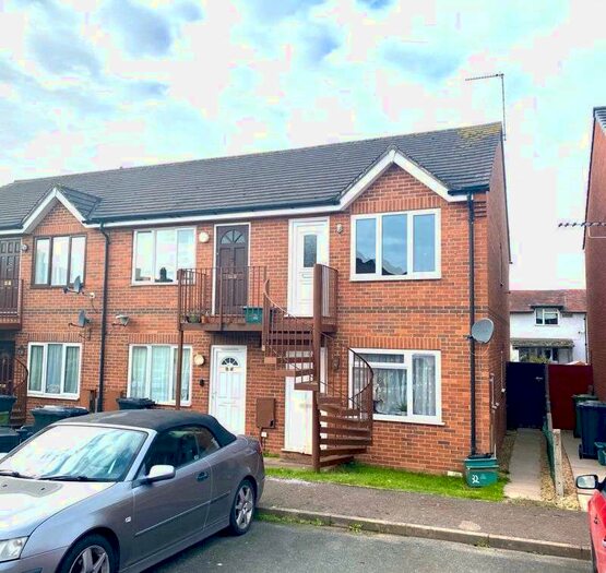 1 Bedroom Property To Rent In Hopes Close, Lydney, GL15