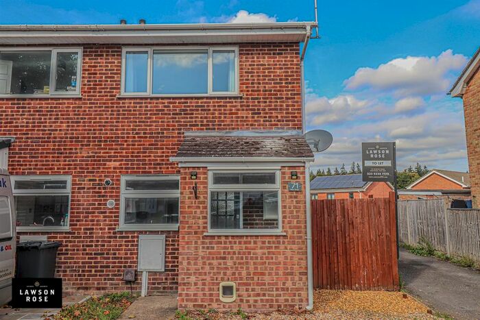 2 Bedroom End Of Terrace House To Rent In New Road, Fair Oak, Eastleigh, SO50