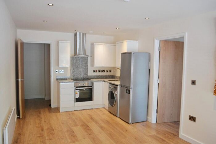 2 Bedroom Apartment To Rent In Bridgford Road, West Bridgford, Nottingham, NG2