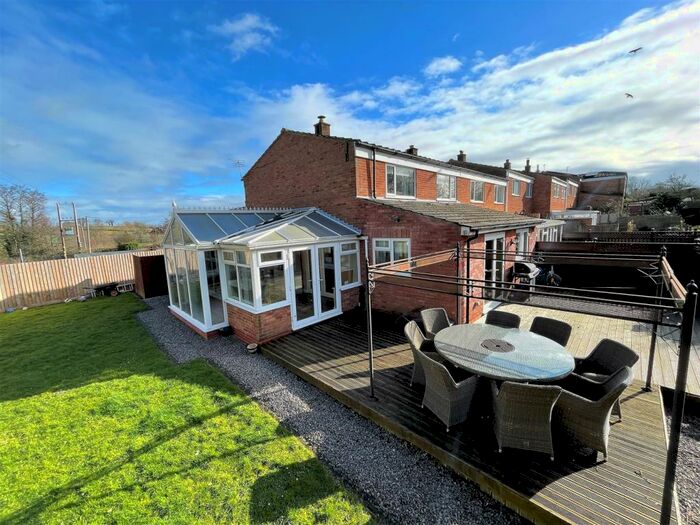 3 Bedroom End Of Terrace House For Sale In The Crypt, Dymock, GL18