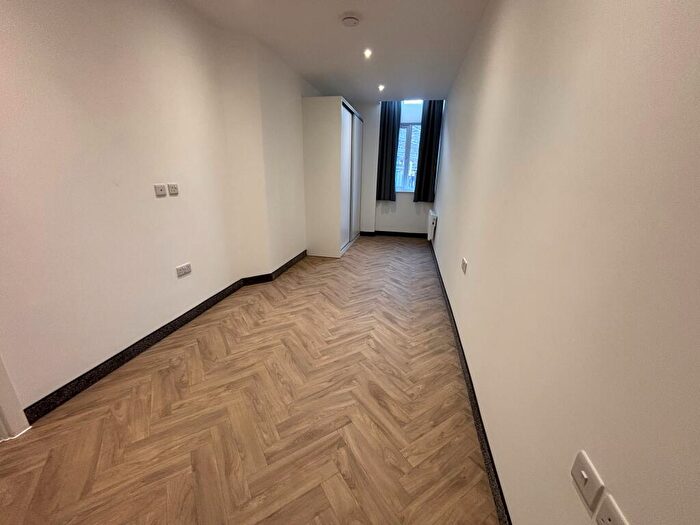 2 Bedroom Apartment To Rent In Fleet Court, Fleet Street, LE1