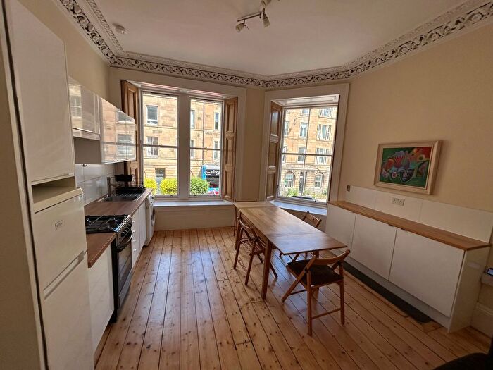 3 Bedroom Flat To Rent In Brougham Place, Edinburgh, Midlothian, EH3