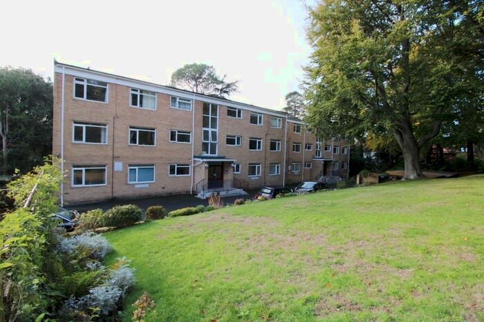 1 Bedroom Flat To Rent In Branksome Wood Road, Bournemouth, BH4