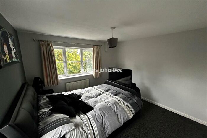 2 Bedroom Flat To Rent In School Lane, Elworth, Sandbach, CW11