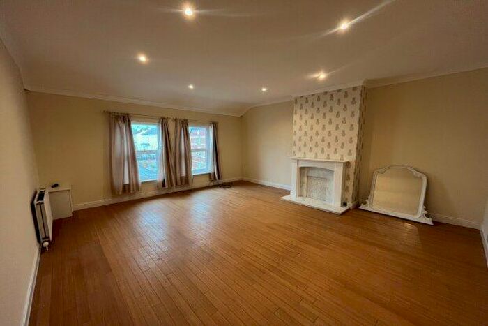 2 Bedroom Terraced House To Rent In Oxford Road, Liverpool, L22