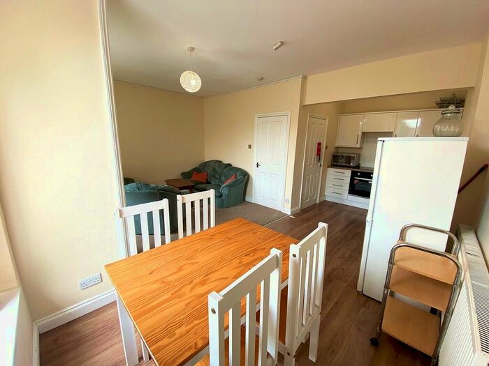 2 Bedroom Flat To Rent In Cottage Grove, Southsea, PO5