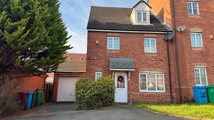 4 Bedroom Semi Detached House For Sale In Saddlecote Close, Manchester, M8