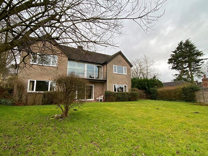 4 Bedroom Detached House For Sale In New Road, Alton, ST10