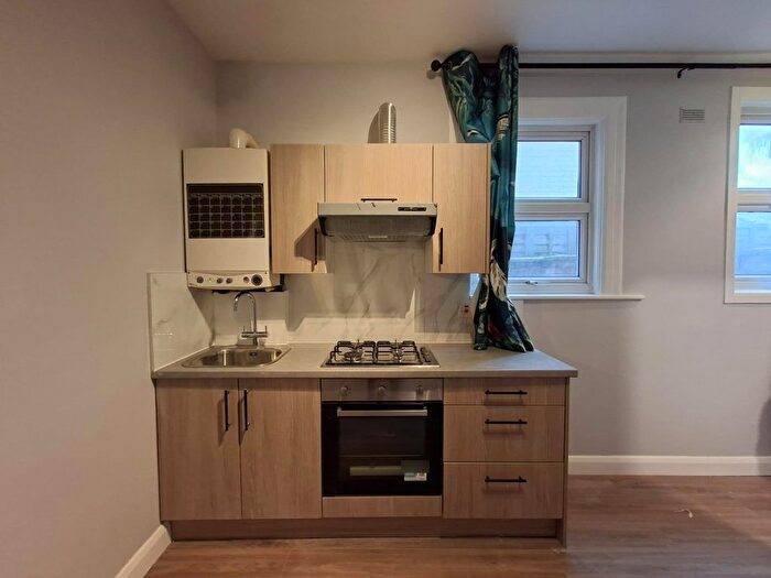 1 Bedroom Flat To Rent In Seven Sisters Road, London, N15