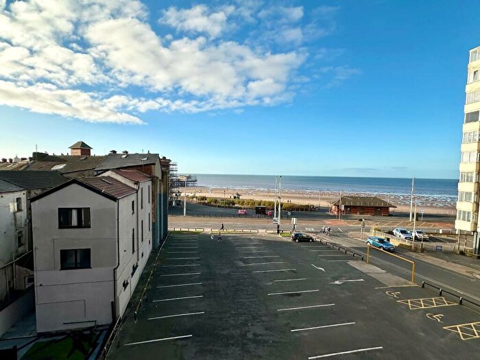 2 Bedroom Flat To Rent In Banks Street, Blackpool, FY1