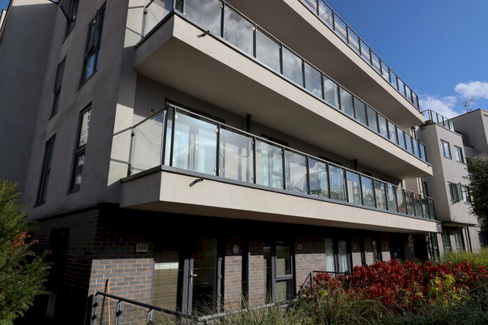 1 Bedroom Apartment To Rent In Woking, GU22