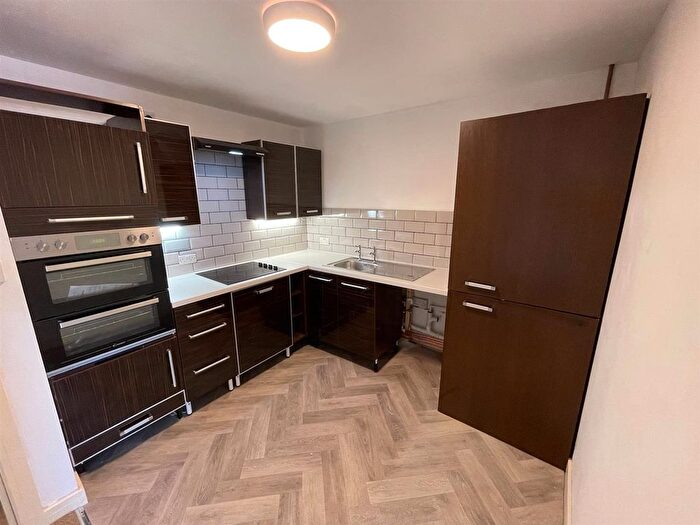 1 Bedroom Flat To Rent In Market Street, Heanor, DE75