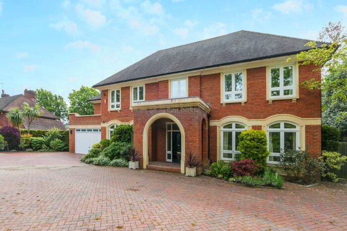 7 Bedroom Detached House To Rent In Ashley Drive, Walton On Thames, Surrey, KT12