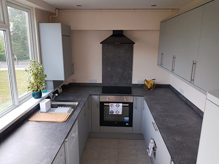 1 Bedroom Flat For Sale In Jocks Lane, Binfield, Bracknell, RG42