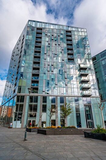 3 Bedroom Flat For Sale In Harmony Place, Greenwich, London, SE8
