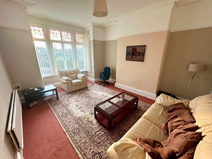 1 Bedroom Property To Rent In Eastmoor Road, Wakefield, WF1
