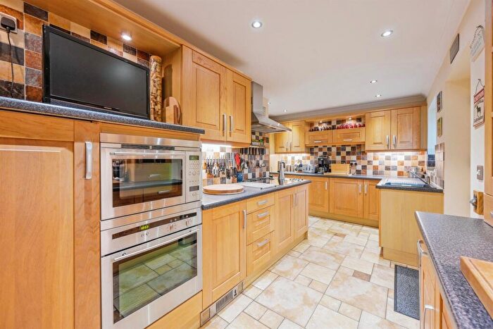 3 Bedroom Detached House For Sale In Green View, Brassington, Matlock, DE4