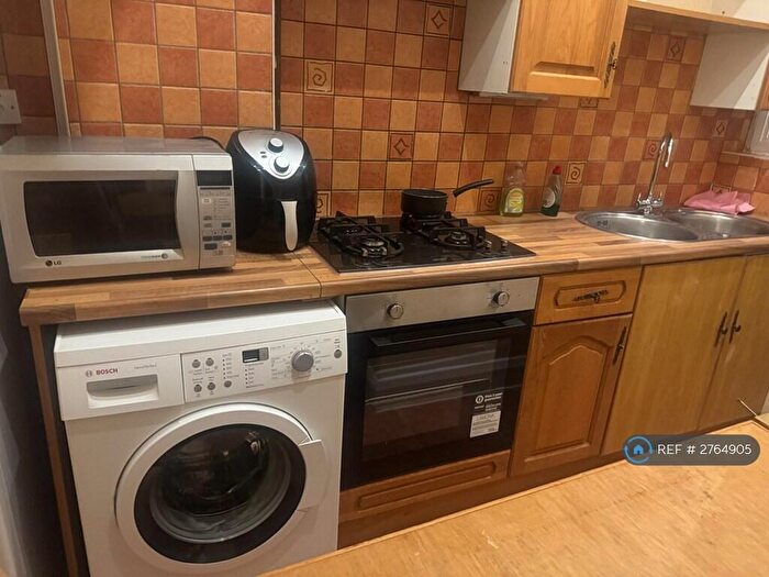 Studio To Rent In Melrose Road, Coulsdon, CR5