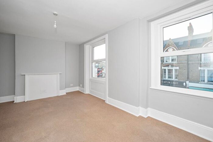 2 Bedroom Flat To Rent In Perry Vale, Lewisham, SE23