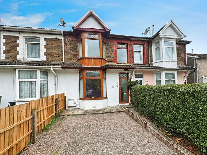 3 Bedroom Terraced House For Sale In Broadway, Pontypridd, CF37