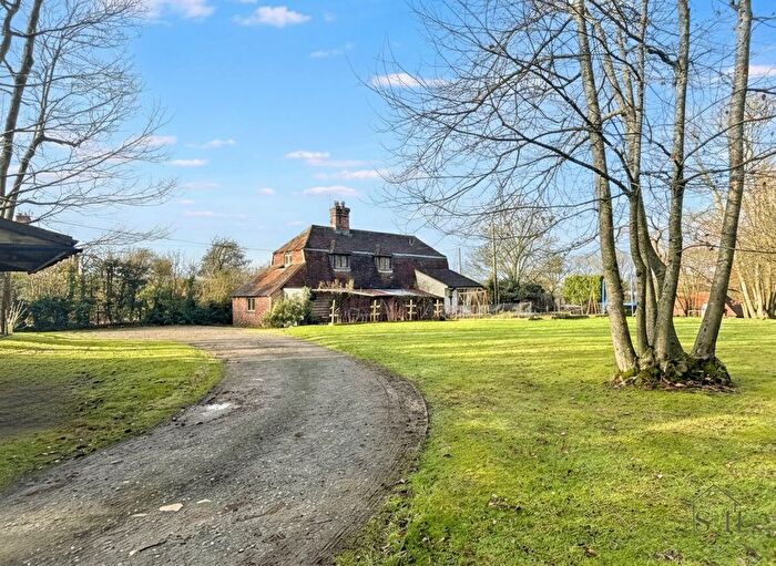 4 Bedroom Detached House For Sale In Bilsington, Ashford, TN25