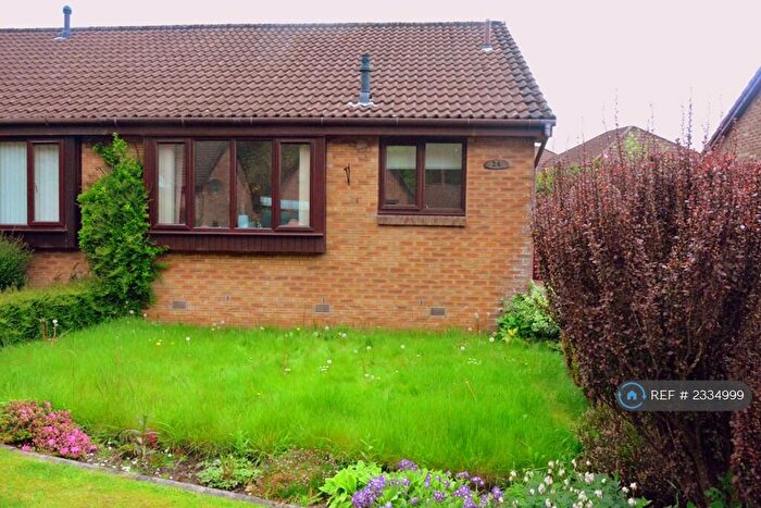 2 Bedroom Bungalow To Rent In Elmwood Park, Livingston, EH54