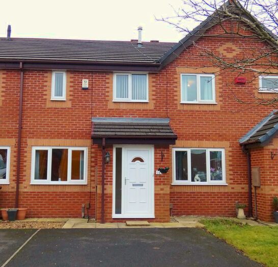 2 Bedroom Mews To Rent In Skipton Close, Bamber Bridge, Preston, PR5