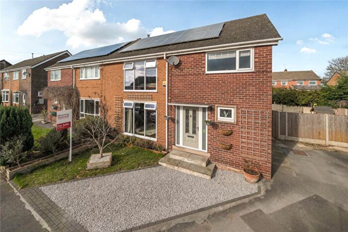 4 Bedroom Semi Detached House For Sale In Langdale Road, Woodlesford, Leeds, West Yorkshire, LS26