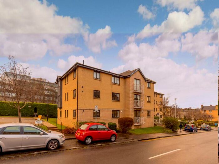 2 Bedroom Flat To Rent In Learmonth Avenue, Comely Bank, Edinburgh, EH4