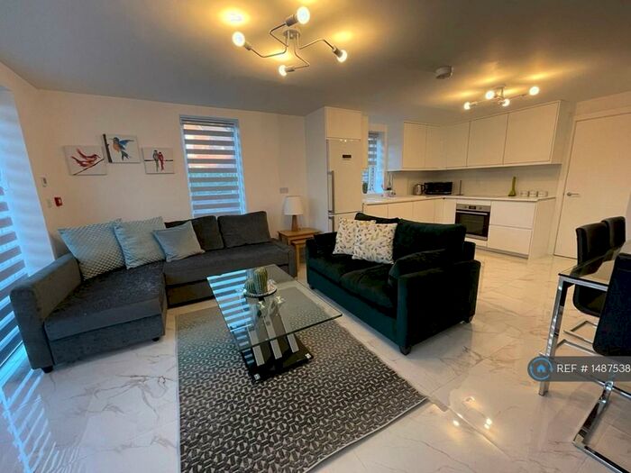 2 Bedroom Flat To Rent In Laburnum Road, Oxford, OX2