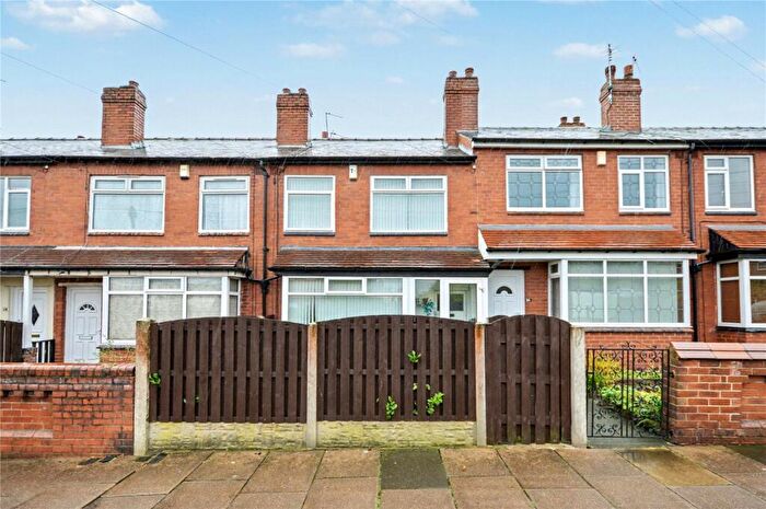 3 Bedroom Terraced House For Sale In Grovehall Road, Leeds, West Yorkshire, LS11