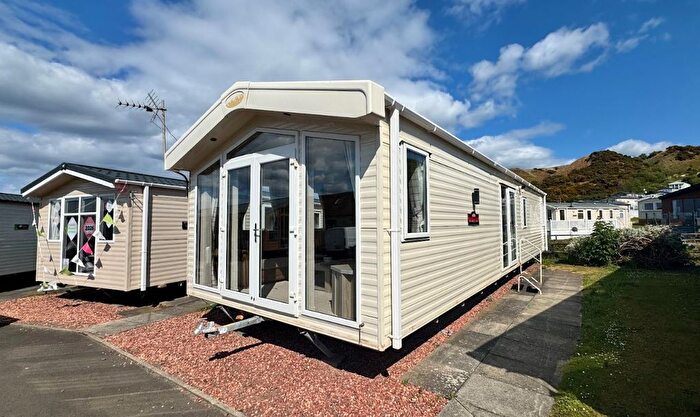 2 Bedroom Mobile/park Home For Sale In Cockburnspath, TD13