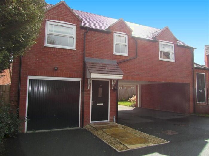 2 Bedroom Flat To Rent In William James Way, Henley-In-Arden, B95