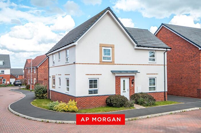 4 Bedroom Detached House For Sale In Saltpan Close, Stoke Prior, Bromsgrove, Worcestershire, B60