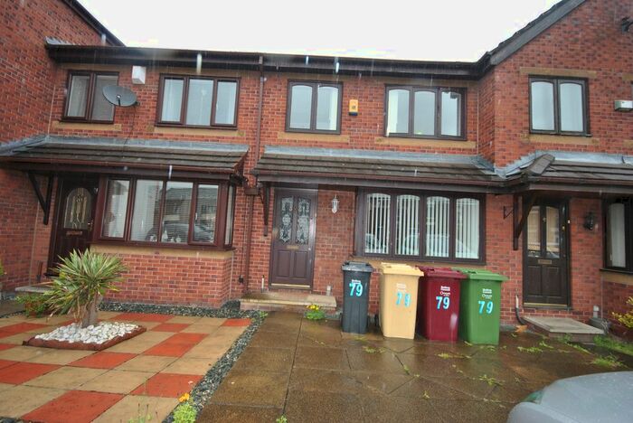 3 Bedroom Mews To Rent In Market Street, Radcliffe M26